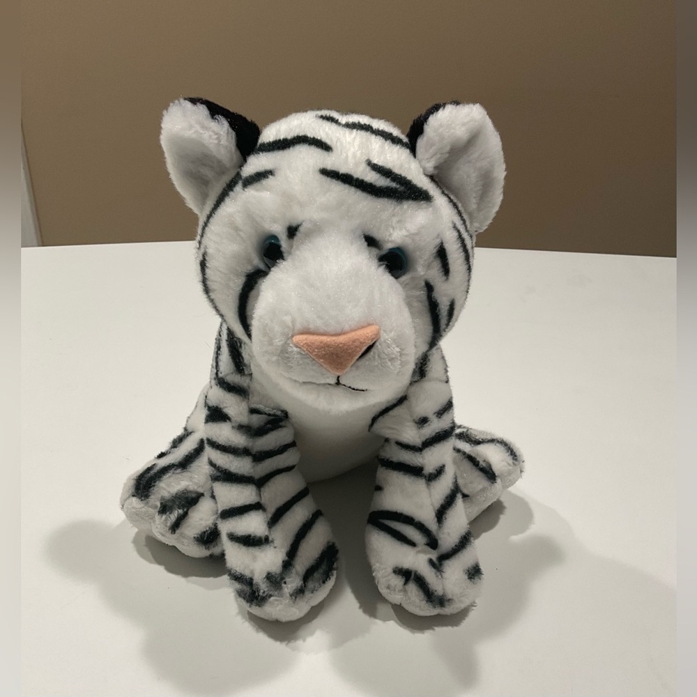 🪴🪴Destination Nation Stuffed White Tiger, 13x10x10”